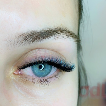 Наращивание ресниц 3D
                    Салон красоты GOODLASHES Киев