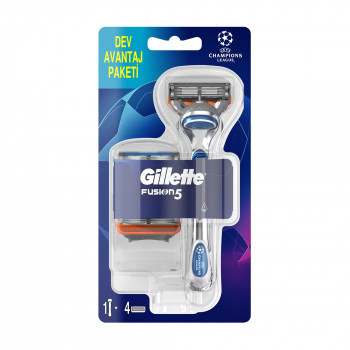 Станок для гоління Gillette Fusion 5 чоловічий, з 4 змінними картриджами