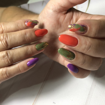 Ручний розпис
                    Нігтьова студія Sfera of Beauty Київ