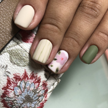 Ручний розпис
                    Нігтьова студія Sfera of Beauty Київ