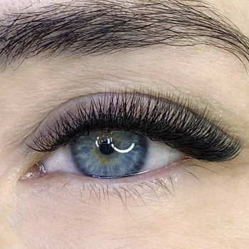 Наращення вій