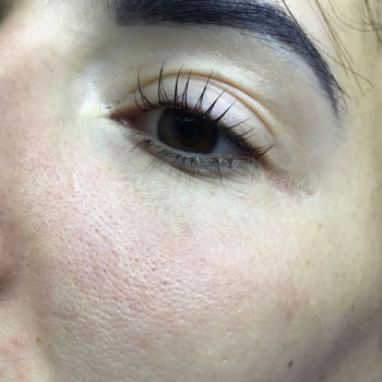 Зробити ламінування вій біля будинку Бровари.