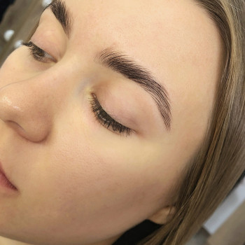 Ламинирование бровей