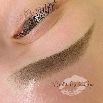 Перманентный макияж
                    Майстер перманентного макіяжу Юлия Київ