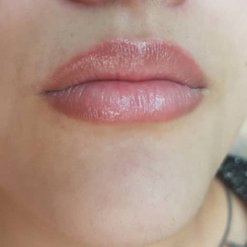 акварельные губы