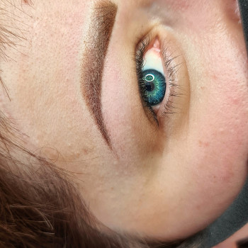 Татуаж бровей
                    Мастер перманентного макияжа Анастасия Киев