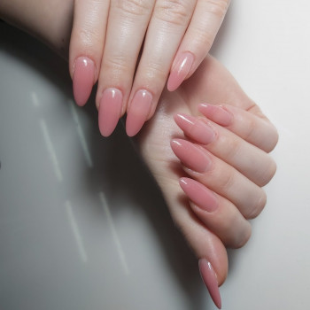 Наращивание ногтей под лак
                    Ногтевая студия Slava ODINET studio Одесса