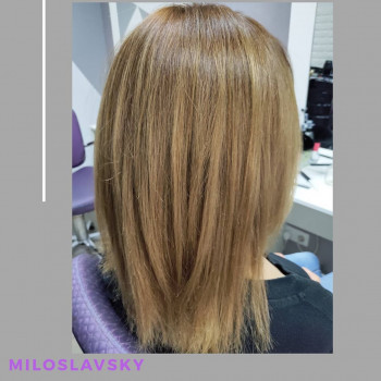 Окрашивание волос в салоне красоты MiloslavSky
