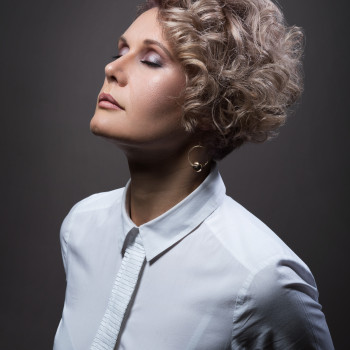 Окрашивание блонд
                    Art Beauty Coworking в Арт-клубе Цирюльня у Лары Одесса