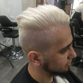 Подготовка к Хеллоуину завершена!стрижка + сложное окрашиван, фото - Салон красоты Парадиз