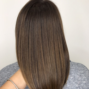 Окрашивание Балаяж
                    Парикмахер-колорист Лилия Киев