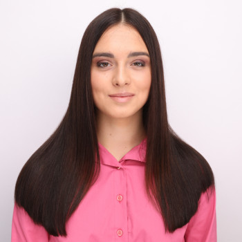 Наращивание волос CUT ONE