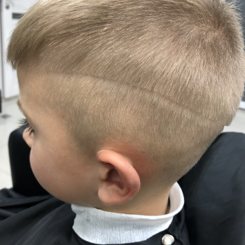 Стрижка детская
                    Парикмахер Римма Харьков