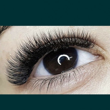 Наращивание ресниц
                    Парикмахер-колорист Алена Одесса