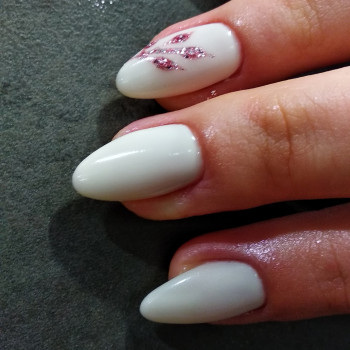 Покрытие гель лаком
                    Салон краси Persona Style Academy Beauty Маріуполь