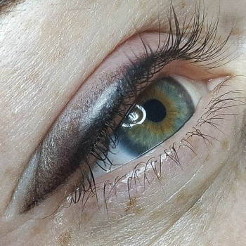 Перманентний макіяж стрілок, стрілка з розтушовкою
                    Майстер перманентного макіяжу Наталия Ивановна Київ