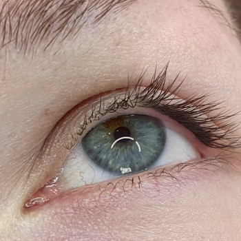 Міжвійка / міжвійка з тінню
                    Мастер перманентного макияжа Наталия Ивановна Киев