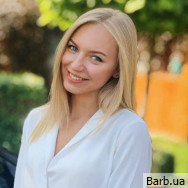 Стоматолог Катерина Сіренко на Barb.ua