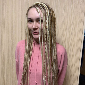 Афрокосички, брейди, зізі, дреди, сінігалки, афрокудрі, боксерські
                    Перукар Ирина Житомир