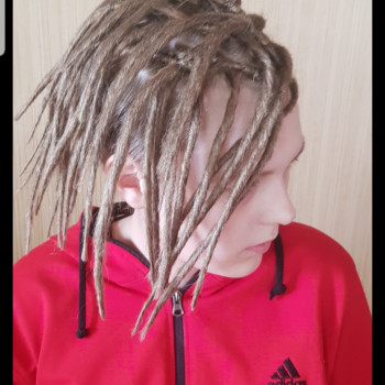 Афрокосички, брейди, зізі, дреди, сінігалки, афрокудрі, боксерські
                    Перукар Ирина Житомир