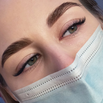 Моделирование, коррекция и окрашивание бровей