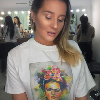 пример нюдового макияжа