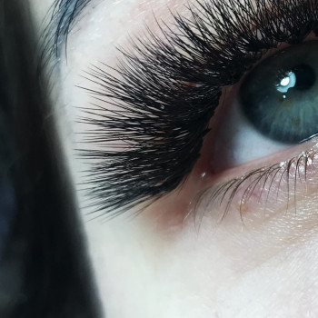 Наращивание ресниц
                    Лешмейкер Татьяна Мелітополь