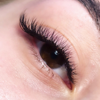 Наращивание ресниц
                    Лешмейкер Татьяна Мелітополь