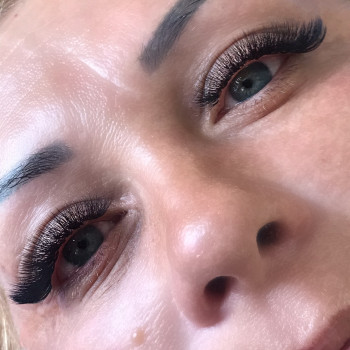 Наращивание ресниц
                    Лешмейкер Татьяна Мелітополь