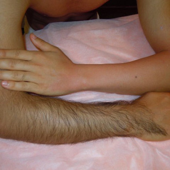 Шугаринг
                    Салон красоты Larin Вишнёвое