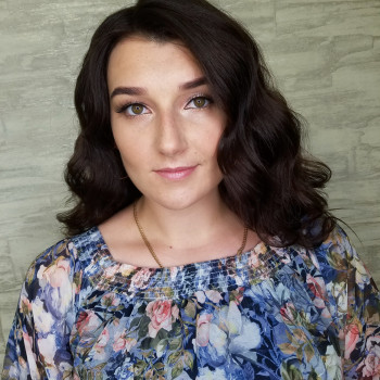 Обьемные локоны и макияж на фотосессию