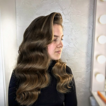 Голивудская волна на натуральный волос