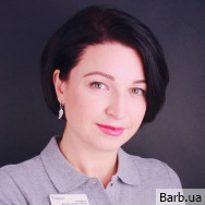 Стоматолог Ксения Лазарева на Barb.ua
