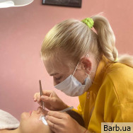 Лешмейкер Юлия на Barb.ua