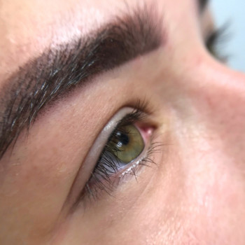 Межресничный контур глаза / Межресничка
                    Майстер перманентного макіяжу Алина Київ