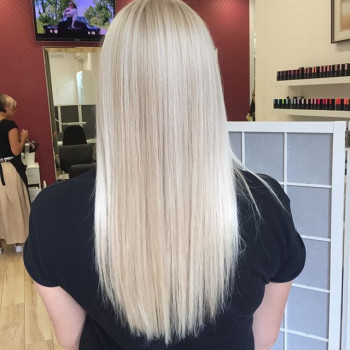 Женская стрижка
                    Салон краси Светлана Київ