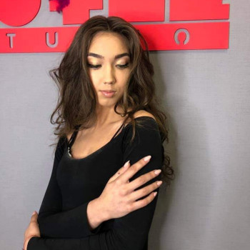 Макияж
                    Перукар-колорист Radu Вінниця