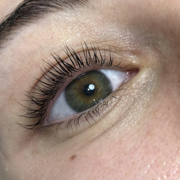 Ламінування вій+філлер
                    Бровист Наталя Львов