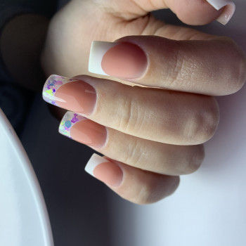 Арочне моделювання
                    Мастер маникюра Катерина Тернополь