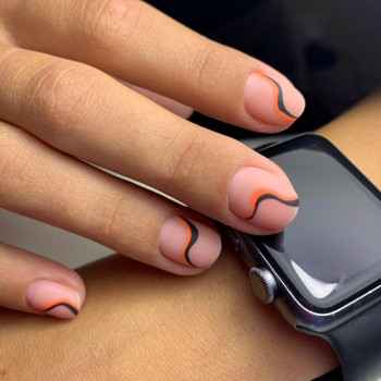 Покриття гель-лак
                    Майстер манікюру Катерина Тернопіль