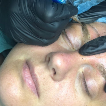 Татуаж брів салоні краси Бровари