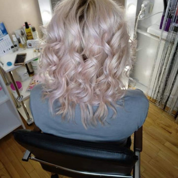 Прически
                    Парикмахер-колорист Radu Винница