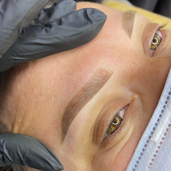 Перманентний макіяж брів
                    Майстер перманентного макіяжу Влада Хмельницький