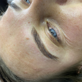 Перманентний макіяж брів
                    Майстер перманентного макіяжу Влада Хмельницький