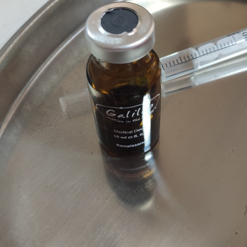 Мезотерапия волосистой части головы
                    Косметолог Елена Херсон