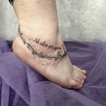 Татуювання
                    Тату мастер Ірина Винница