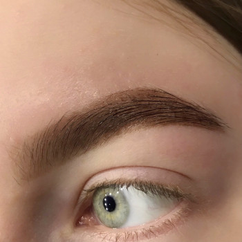 Моделирование и окрашивание бровей
                    Бровіст Яна Дніпро