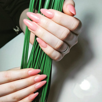 наращивание ногтей под лак