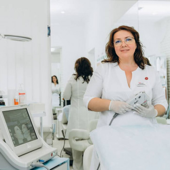 СМАС лифтинг
                    Косметолог Мария Киев