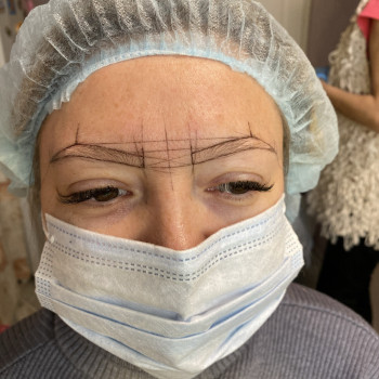 Оформление бровей. Покраска бровей. Био-татуаж
                    Мастер перманентного макияжа Диана Запорожье